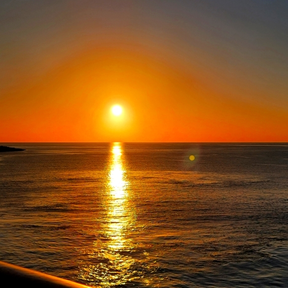 Meet your Posher! - Picture 1 of 1